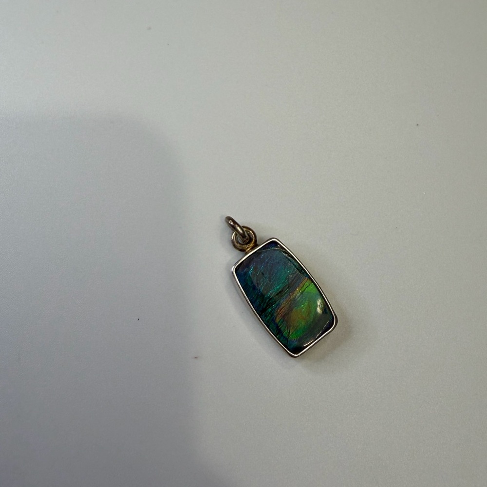 Elegant Multicolor Pendant